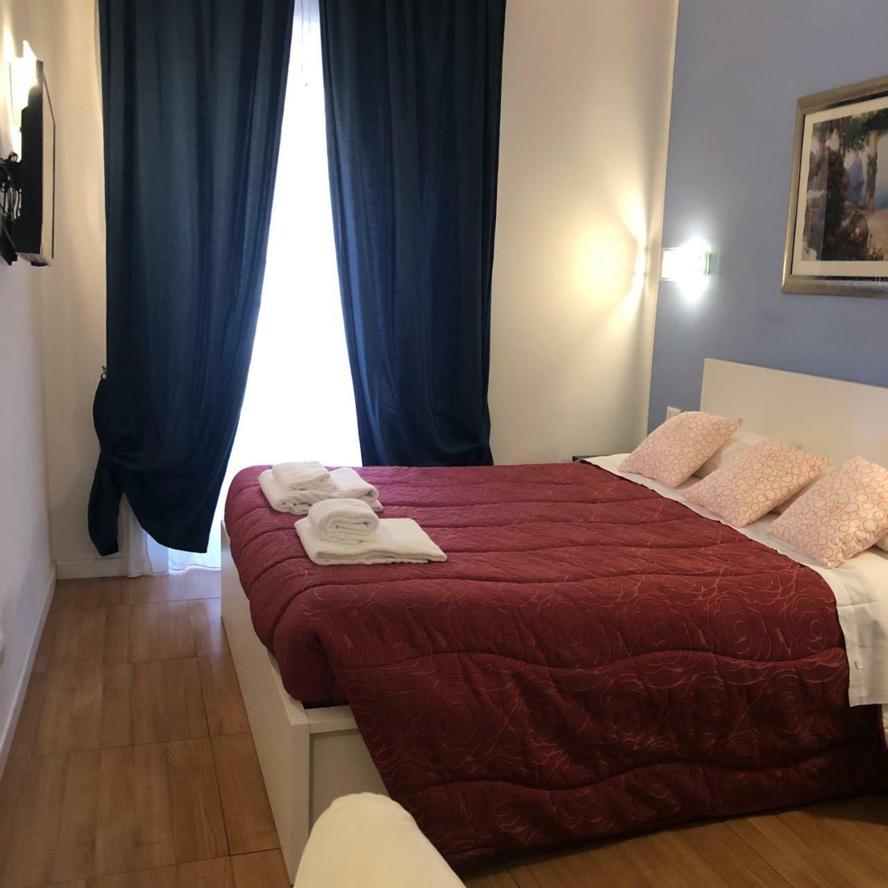 Residenza Giulia Al Colosseo ローマ エクステリア 写真